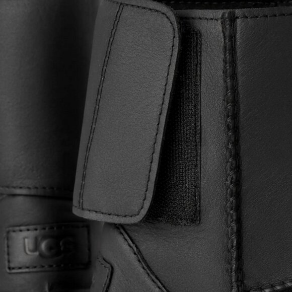 🇨🇦  UGG Women's Classic Leather StreetScape - Picture 5 of 6